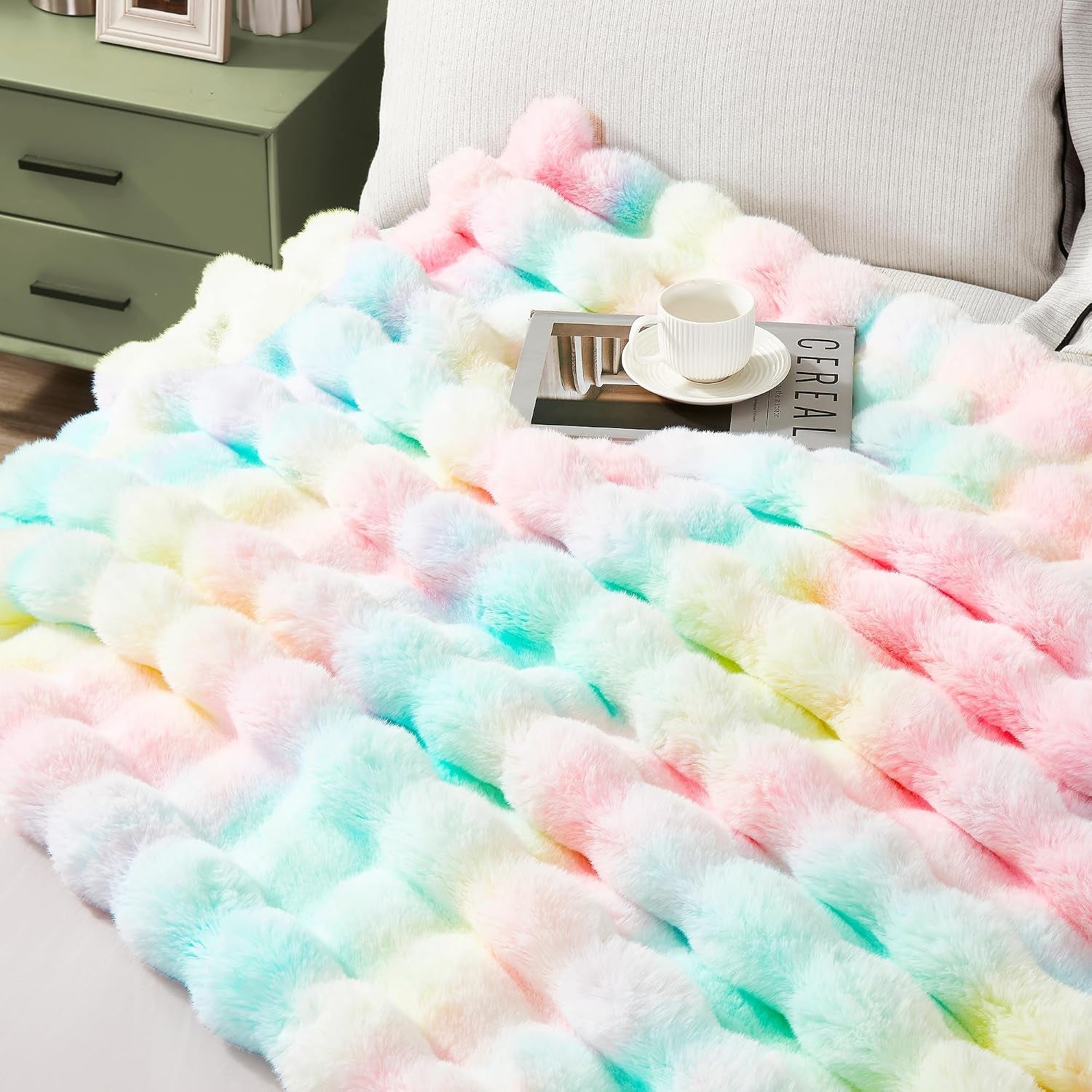 Solid Fall Bubble Faux Rabbit Fur Throw Blanket for Couch 50" X 60", Decorative Comfy Puffy Warm Fuzzy Blanket for Winter, Extra Thick Shaggy Cozy Comfy Fluffy Blankets for Adult Kids, Orange