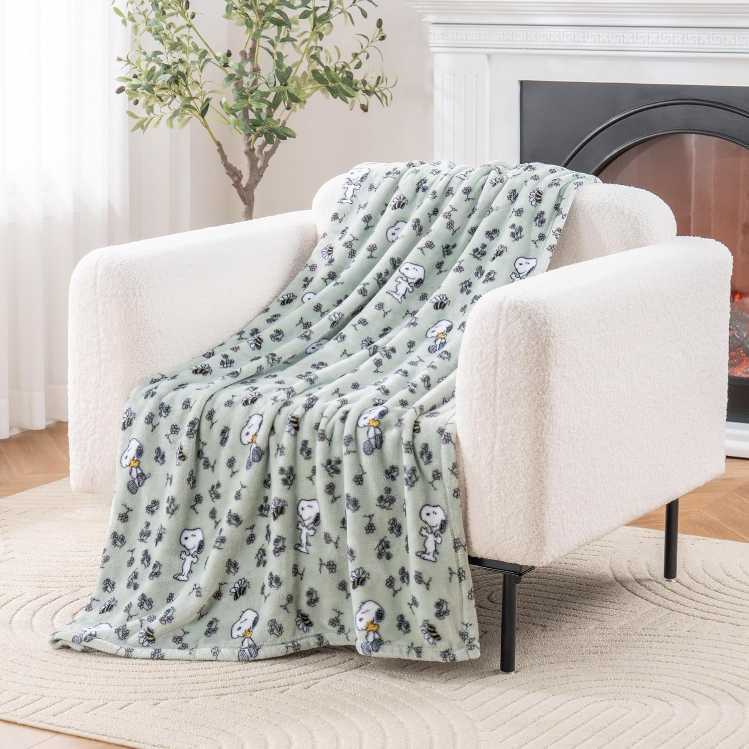Peanuts® Velvetloft® Cute Character Snoopy Plush Throw Blanket,Snoopy and Woodstock Fall Birds & Leafs Orange,Throw 55 in X 70 in (Official Peanuts® Product)