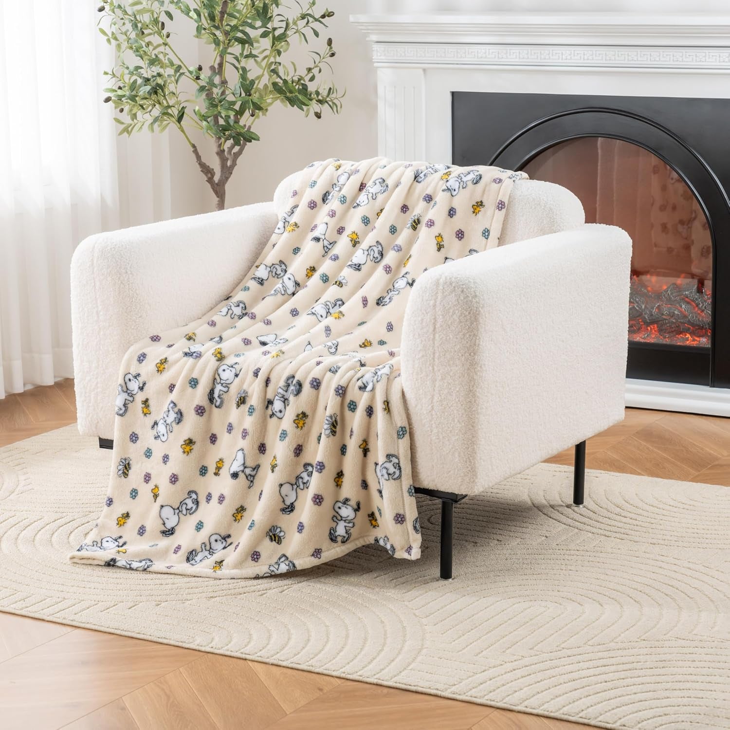 Peanuts® Velvetloft® Cute Character Snoopy Plush Throw Blanket,Snoopy and Woodstock Fall Birds & Leafs Orange,Throw 55 in X 70 in (Official Peanuts® Product)