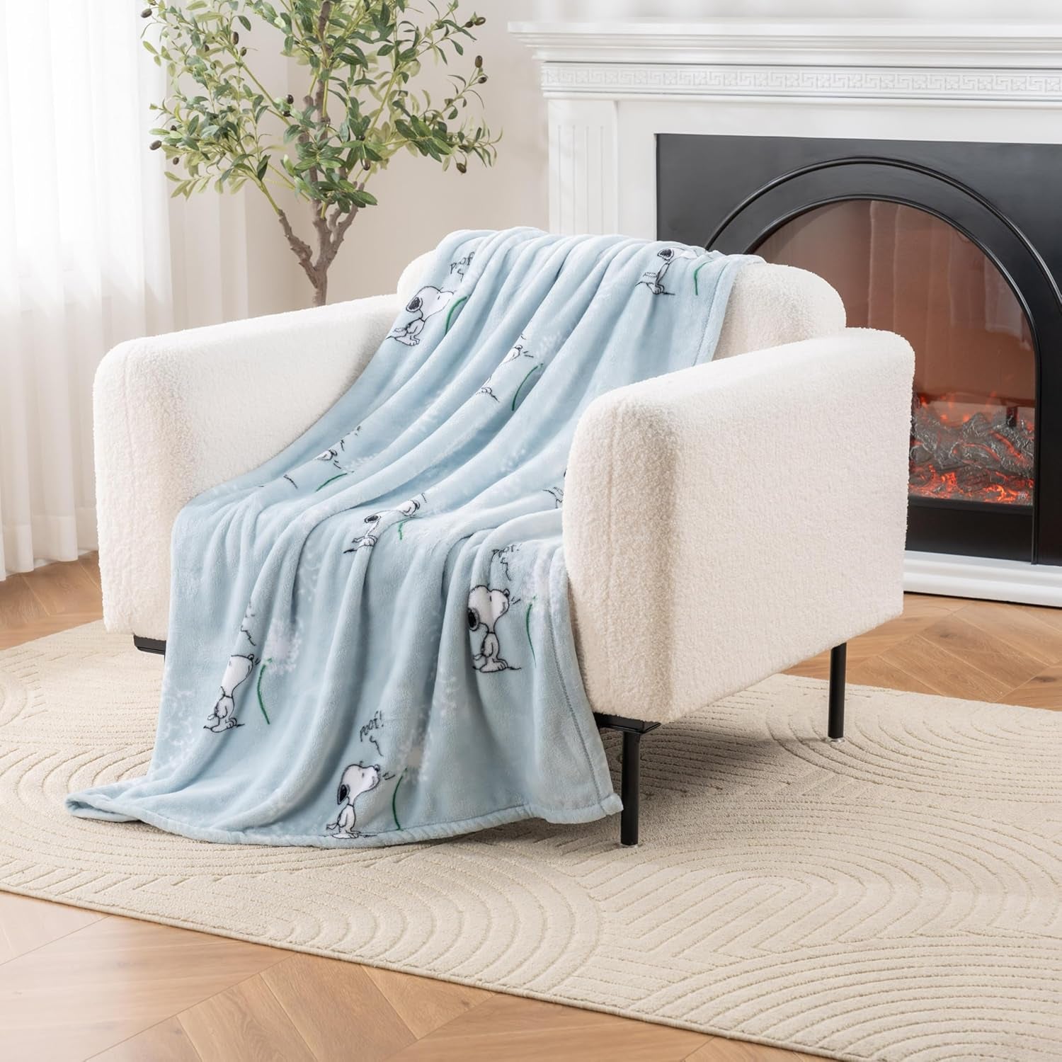 Peanuts® Velvetloft® Cute Character Snoopy Plush Throw Blanket,Snoopy and Woodstock Fall Birds & Leafs Orange,Throw 55 in X 70 in (Official Peanuts® Product)