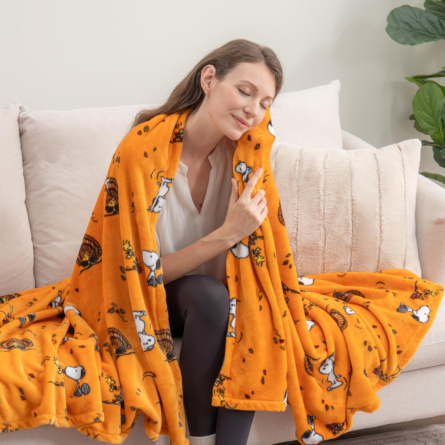 Peanuts® Velvetloft® Cute Character Snoopy Plush Throw Blanket,Snoopy and Woodstock Fall Birds & Leafs Orange,Throw 55 in X 70 in (Official Peanuts® Product)