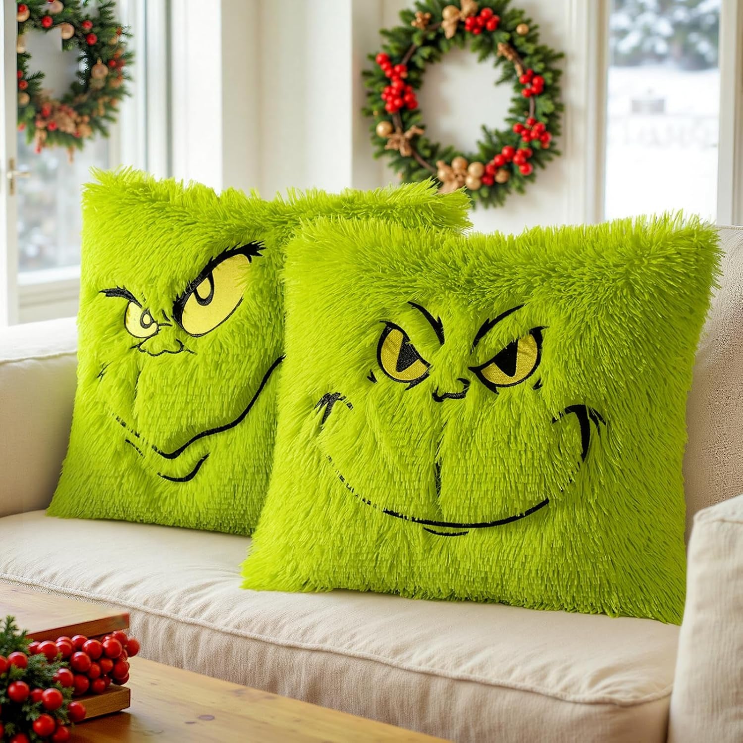 2PCS Chrismas Pillow Covers 18X18 Inch,Green Xmas Throw Pillow Cases,Chrismas Decor Soft Plush Faux Fur Wool Couch Cushion Case for Chair Sofa Bedroom Living Room