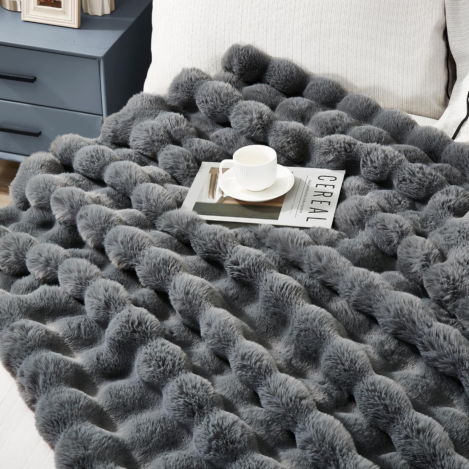 Solid Fall Bubble Faux Rabbit Fur Throw Blanket for Couch 50" X 60", Decorative Comfy Puffy Warm Fuzzy Blanket for Winter, Extra Thick Shaggy Cozy Comfy Fluffy Blankets for Adult Kids, Orange