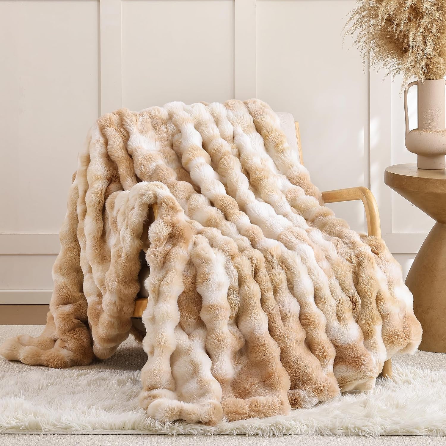 Faux Fur Fall Throw for Couch - Burnt Orange Bubble Blanket 50"X60" | Fluffy Plush Fuzzy Throw for Sofa & Bed, Super Soft Cozy Comfrt Blanket, Luxury Aesthetic Burnt Orange Decor Gift for Women