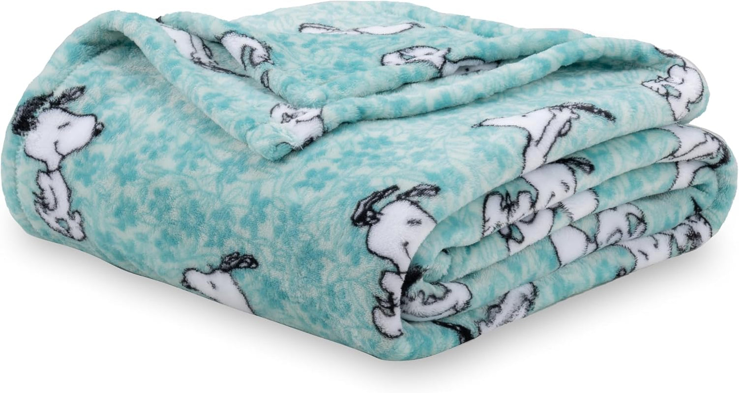 Peanuts® Velvetloft® Cute Character Snoopy Plush Throw Blanket,Snoopy and Woodstock Fall Birds & Leafs Orange,Throw 55 in X 70 in (Official Peanuts® Product)