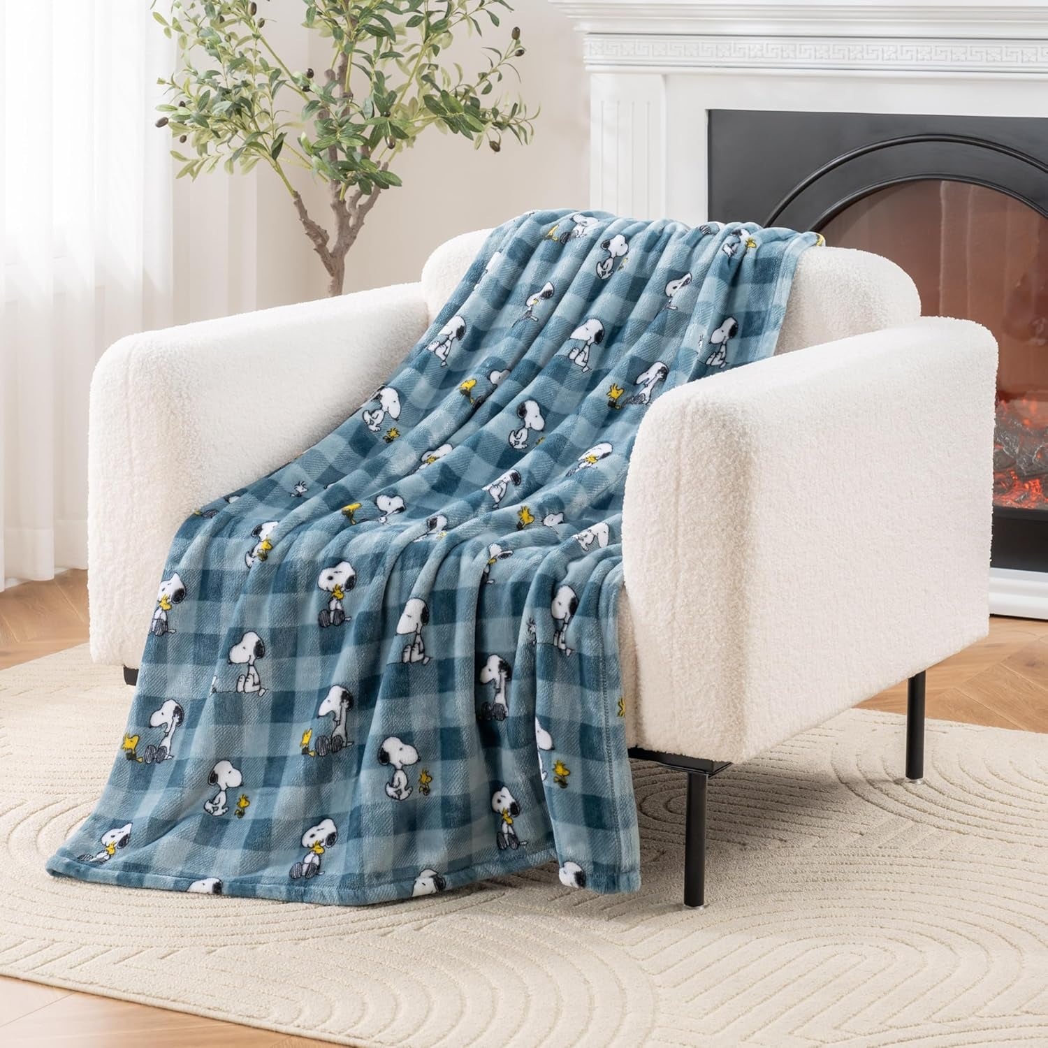 Peanuts® Velvetloft® Cute Character Snoopy Plush Throw Blanket,Snoopy and Woodstock Fall Birds & Leafs Orange,Throw 55 in X 70 in (Official Peanuts® Product)
